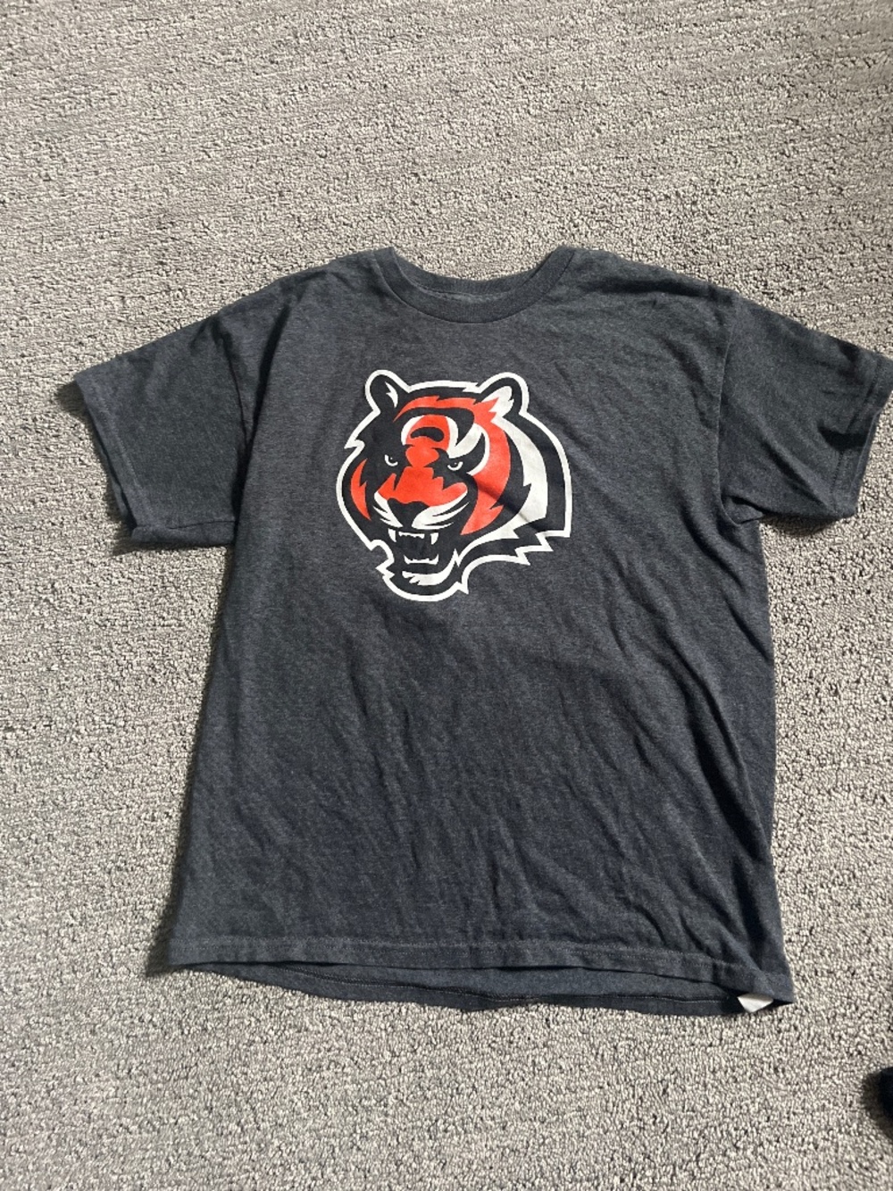 Women’s tee size xs